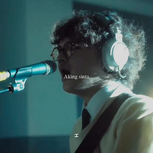 Mundo by Unique Salonga (Live Performance) | #Klasik #OPM