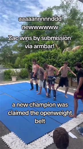 what a fight from the both of them alot heart when into that scrap #aidenvszac #GFC1 #GFC