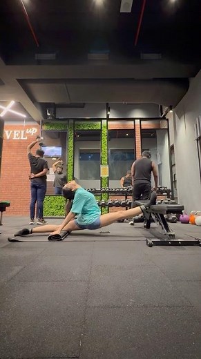 Over Split Training | Extreme Flexibility