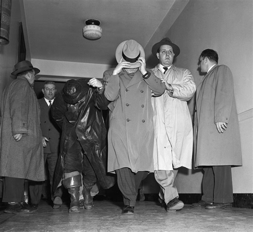 On This Day in 1950, Thieves Stole Millions in a Famous Robbery That Took Years for the Police to Solve