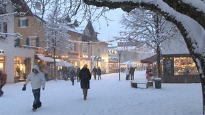 Ginger Zee explains the difference between climate and weather