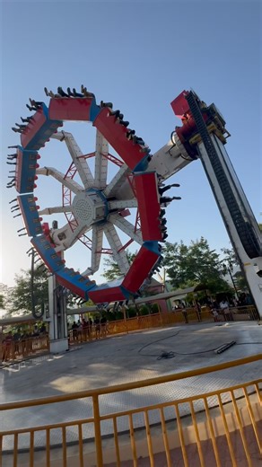 Space Trainer @ Wet n Joy