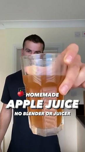 How to make HOMEMADE APPLE JUICE without a juicer! #shorts