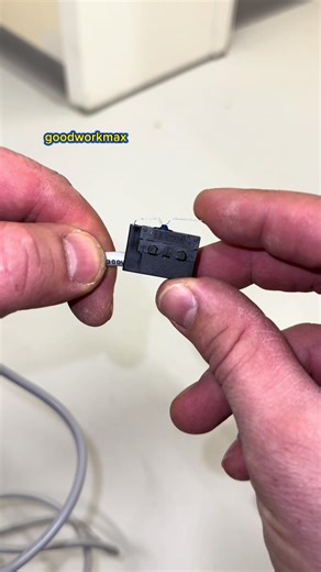 Step-by-Step Installation of TROX UMR-FKRS VAV Sensor