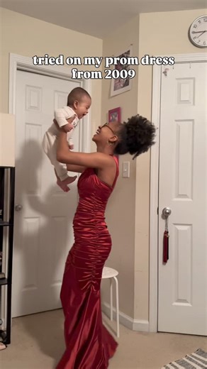 Janae’ | life in korea 💛✨ | one day you’re at your senior prom crying in a corner because your date randomly started ignoring you… next you’re 34, visiting your mom’s... | Instagram