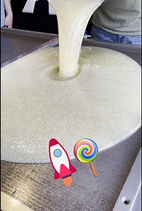 Simple Rocket Candy! 🚀🍭 | Rocks & Rolls Candy