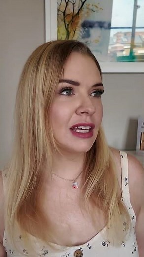 New Versace Crystal Emerald vs Dylan Blush – Which Is Better? | Soki London | Soki London
