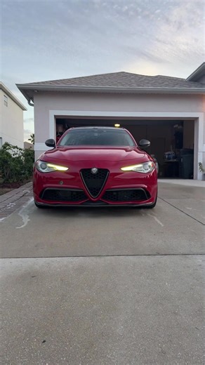 Too slow (@up_n_komin)’s videos with bank account slowed - Slowed Bangers