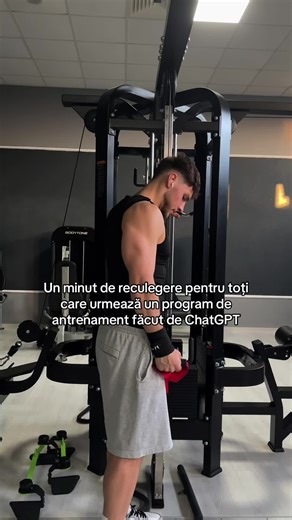 Program făcut de chat gpt🥀 - Dacă vrei să te îndrum personal, scrie-mi START în privat/în comentarii sau aplică prin linkul din bio pentru Coaching 1:1 #gym #fyp #fitness #pentrutine #gymtok