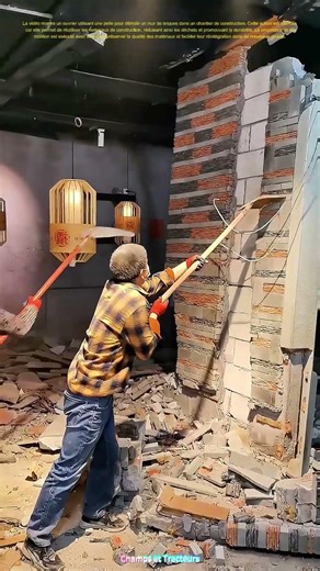 Demolir avec précision : Comment les ouvriers transforment les murs en opportunités ?