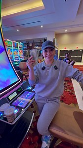 BEWARE of the Willy and his Chocolate Factory!! 😳🙈😂 | Mama Cip Slots