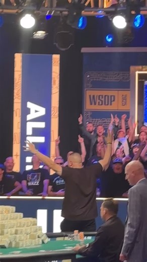 711 reactions · 24 comments | La dernière main de légende, @thegrinder44 remporte le Main Event des WSOP 2025 en image ! #wsop2025 #wsop #mainevent #michaelmizrachi | LivePoker.fr | Facebook