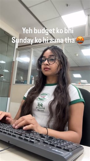 Rebecca Michael 🌸 on Instagram: "Sunday ki chutti chale gayi budget ki wajah se 🤬 . . . #corporatememes #budgetday #budget #memesdaily #funny . . [budget day memes finance memes relatable Sunday working because of budget finance corporate memes ]"