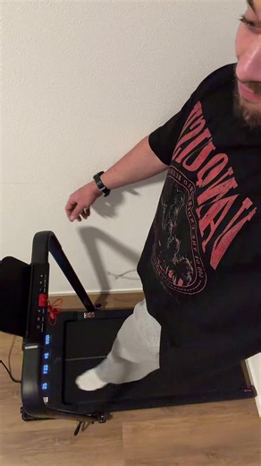 Treadmill roght next to my bed is a game changer