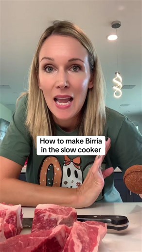 How to make Birria in the slow cooker #birriatacos #birriabombs #slowcookerrecipes #easydinner #dinnerrecipes #taconight