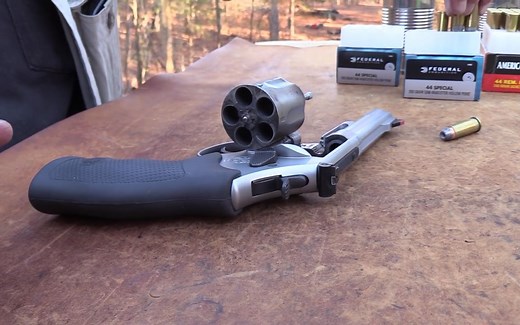 【手炮左轮】史密斯&威森M69左轮手枪