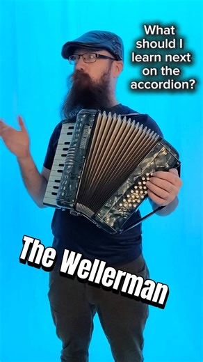 Learning "The Wellerman" on accordion #shanty