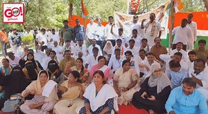 4K views · 158 reactions | GULBARGA DIST CONGRESS COMMITTEE MEMBERS PROTEST AT GANDHIJI STATUE AGAINST BJP GOVERNMENT, FOR SUSPENDED RAHUL GANDHI Join this channel to get access to perks: https://www.youtube.com/channel/UCXkdatbW1bd57EJ93zF3MXg/join | gohash.in | Facebook