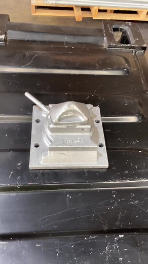 Boltable Twistlock Basics: How to Secure Shipping Containers