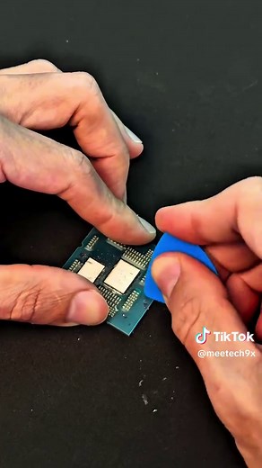 Ryzen 9 9800X3D Delidding for PC Builds