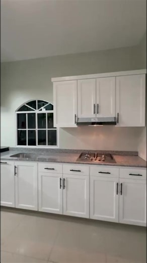 🔨 Fábrica de Gabinetes de Cocina Fabricamos gabinetes de cocina a la medida, con materiales de calidad y excelentes acabados.Diseños modernos y clásicos según el gusto del cliente. ✔️ Instalación incluida✔️ Trabajos en madera y diferentes colores✔️ Atención en todo El Salvador 📞 Contáctanos para cotizar tu cocina al 75225026#cocina #elsalvador #muebles