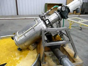 Industrial separation of corn mash - Russell Liquid Solid Separator™