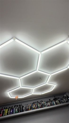 Luminária colmeia de estética automotiva muito top com branco frio branco quente e branco normal, iluminação super forte