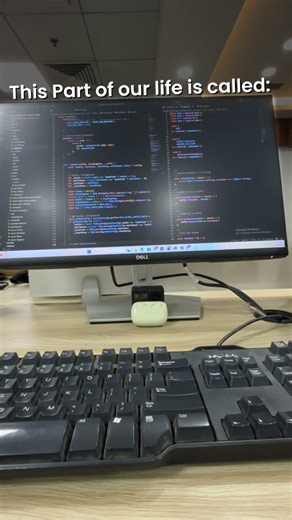 POV: Bahar se: focused developerAndar se: “bhai save kaise karte hai code???”