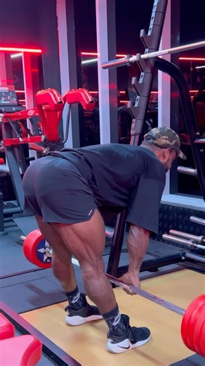 23K views · 477 reactions | Working muscles:- semitendinosus, semimembranosus, glutes  . . . . . . . . . . . . . . . . . . . . . . . #samtrainer #personaltrainer #bodybuingcoach #bodybuilder #shredding #muscle #gymlife #bestbeast #gymtrainer #competition #gymlifestyle #gymaddict #veins #veinspoppin #reeltoreel #reelbkarofeelkaro #reelit #reelsviral #reelsviralvideo #reelsinstagram #reelindiaoffical #reeindia #reelworld #reellife #SHARJAHUAE #dubai #india | Samfitness.fb | Facebook