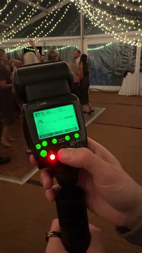 How To Do Off Camera Flash for Wedding Photography