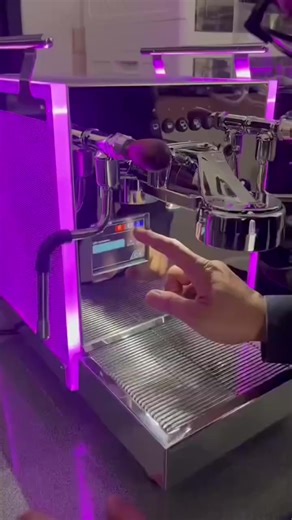 🔥 Bezzera MATRIX (TH EN) — โหมดประกาศศักดิ์ / Flagship Level 🇹🇭 (TH) Bezzera MATRIX — เครื่องชงเอสเปรสโซระดับ Flagship จากอิตาลี ดีไซน์กระจกคริสตัล ระบบ Dual Boiler จอ Digital ควบคุมละเอียด ✨ เหมาะสำหรับคาเฟ่ที่ต้องการภาพลักษณ์ “หรู ดูมีชั้น” และให้คุณภาพสกัดระดับแชมป์ ราคา 129,000 บาท — สำหรับผู้พร้อมปิดดีลจริงเท่านั้น (ไม่ต่อราคา) 📍สต๊อกประเทศไทย — พร้อมส่งทันที 📩 LINE: finny2525 | Email: abstract13.com@gmail.com โทร: 088-186-9088 (ปูเป้) | 092-670-9000 (โกโก้) ⸻ 🇬🇧 (EN) Bezzera MATRIX 