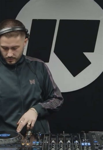 Timeless UK Garage Tune by Papa Nugs