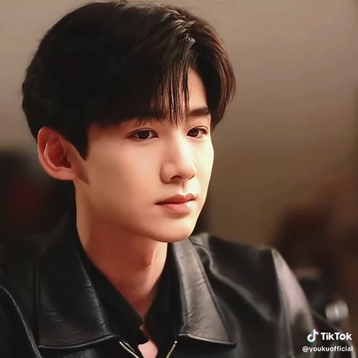 The First Frost Kissing Scene - Cdrama Highlights