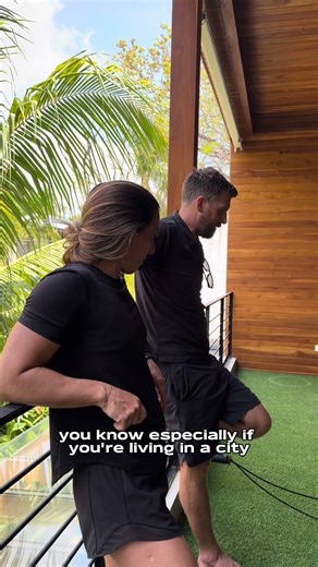 What does surf coach Surf Simply think of the Basis Paddle Trainer?