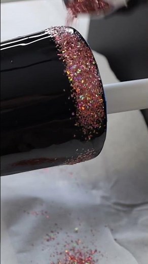 The BEST Way To Add Glitter On To Tumbler Cups