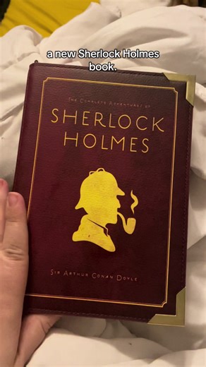Unique Book Purse Inspiration for Christmas Gifts
