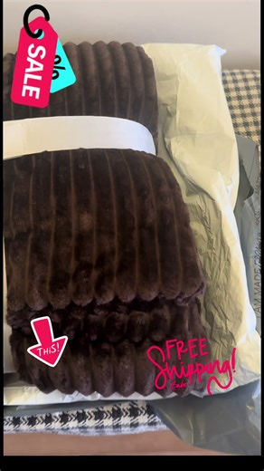 Ribbed Fleece Blanket Double/King Size - Soft Plush Fleece Throw for Bedroom & Living Room - Same Day Dispatching!#tiktokmademebuyita #buynow #tiktokshop