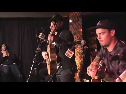 Beartooth - Aggressive Acoustic (Hated & Sick of Me)