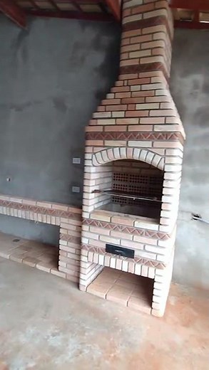 Churrasqueira, Forno,Fogão de Lenha e Forno Iglu para Pizzas e Assados.
