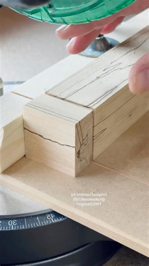 How to Make a Box with a Unique Lid | puzzleHive