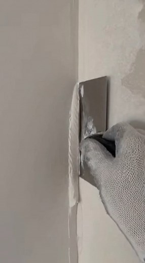 326K views · 501 reactions | Repairing Drywall Corner with Corner Tool ️ #CornerRepair #DrywallFix | Renovation Skill | Facebook