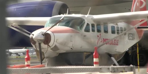 Residents express frustration as Mokulele Airlines slowly gets back in the air