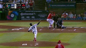 Canadá anota dos tras error