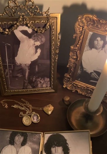 Exploring the Influence of Jim Morrison on Music