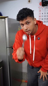 🧴Skin Hacks! Cold Spoon for Eye Bags. The cold temperature constricts blood vessels around the eyes, which can decrease irritation and swelling. Hypocholorus Acid Post Workout. This is produced by the white blood cells in our bodies and can act as a mild, acidic solution with antimicrobial properties. Red Light. Using red light on the skin is thought to improve skin appearance by stimulating the mitochondria in cells. This leads to an increase in collagen production which can help the appearanc