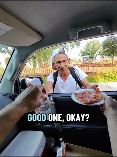 Hope this helps them! #helpingothers #kindness #givingback #humanity #homeless #community #helping