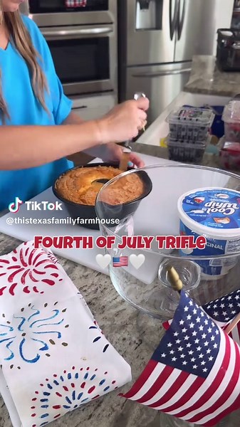 Impressive Fourth of July Trifle Dessert Recipe