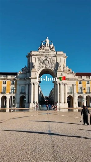 POV: Walking through the dreamiest streets of Lisbon 🇵🇹 #shorts