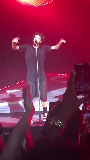 j cole x 2014 forest hills dr tour. take me back 🥲 #jcole #throwback #concert