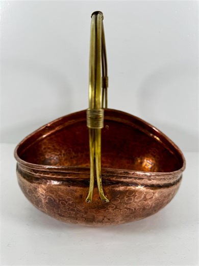 Hammered Copper Basket With Brass Handle Vintage Kitchen Decor Cottagecore Planter Rustic Copper Bowl Farmhouse Decor Herb Planter - Etsy